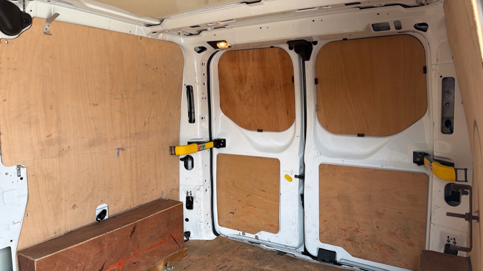 Ford Transit Custom 300 L1 Diesel Fwd 2.0 TDCi 105ps Low Roof Van - Image 13