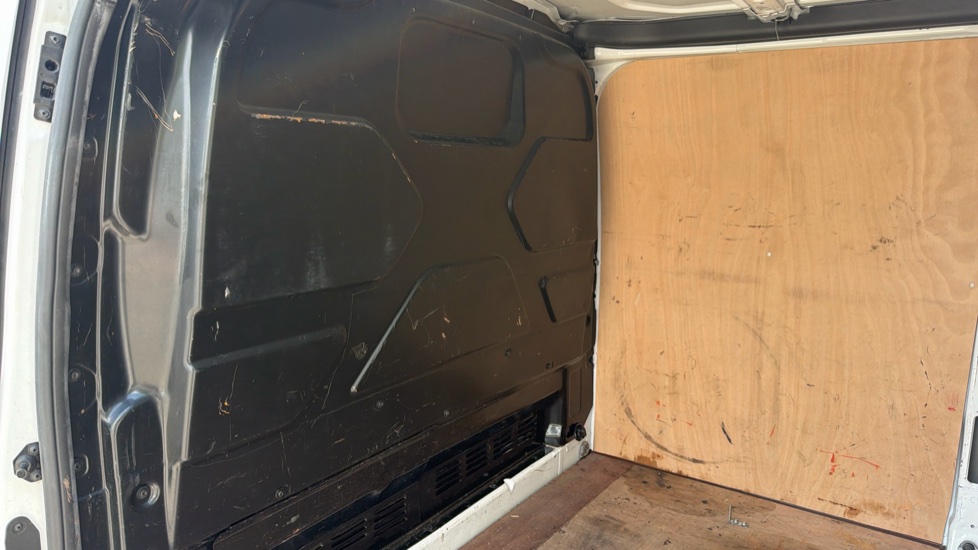 Ford Transit Custom 300 L1 Diesel Fwd 2.0 TDCi 105ps Low Roof Van - Image 12