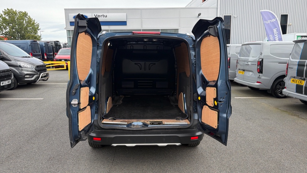 Ford Transit Connect 250 L2 Diesel 1.5 EcoBlue 100ps Active Van - Image 30