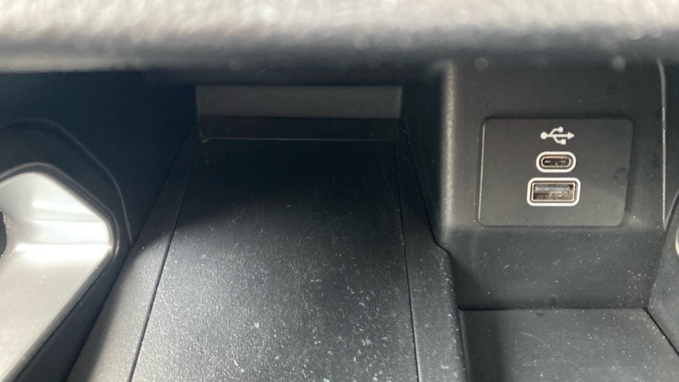 Ford Ranger Diesel Pick Up Double Cab Wildtrak 2.0 EcoBlue 205 Auto - Image 34