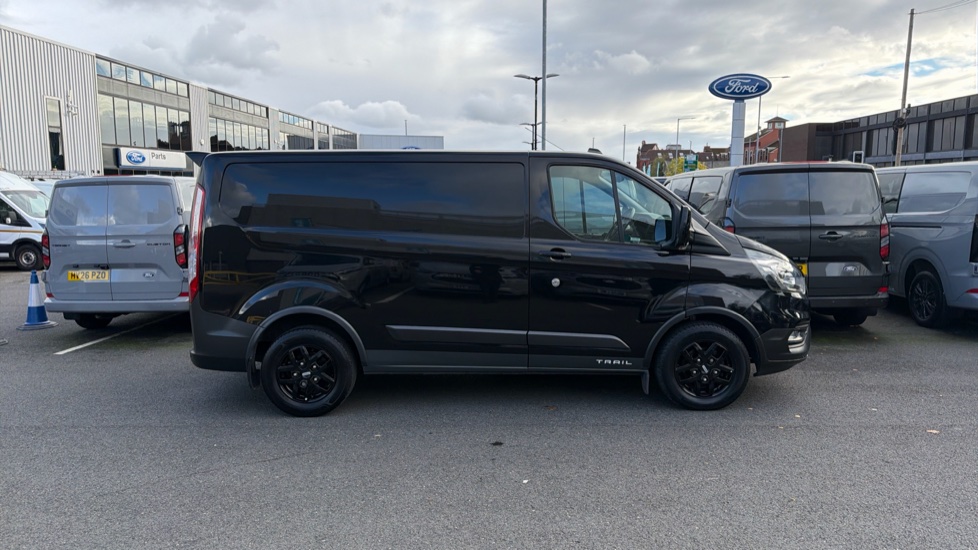 Ford Transit Custom 300 L1 Diesel Fwd 2.0 EcoBlue 170ps Low Roof Trail Van - Image 9