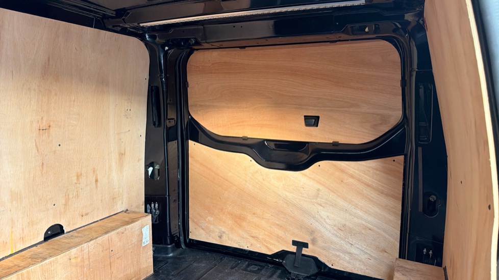 Ford Transit Custom 300 L1 Diesel Fwd 2.0 EcoBlue 170ps Low Roof Trail Van - Image 14