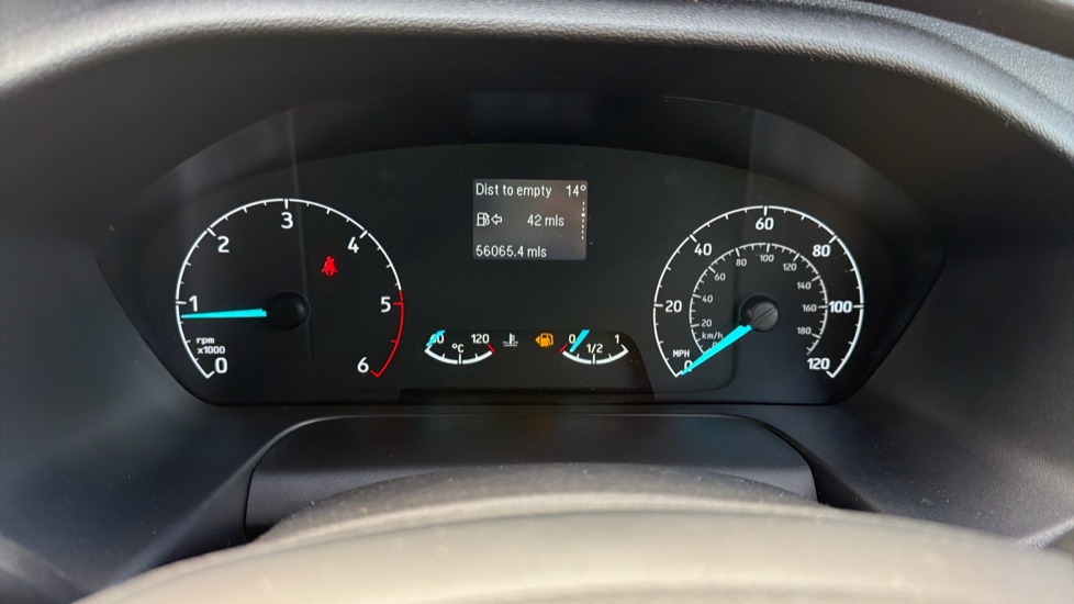 Ford Transit Custom 300 L1 Diesel Fwd 2.0 EcoBlue 170ps Low Roof Trail Van - Image 31