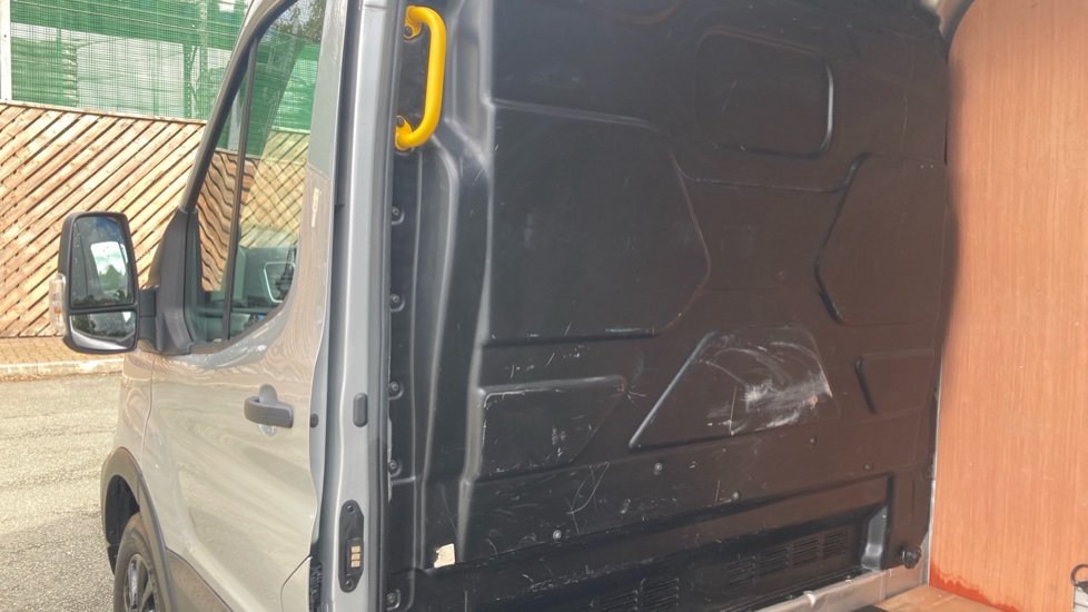 Ford Transit 310 L3 Diesel Fwd 2.0 EcoBlue 105ps H2 Leader Van - Image 18