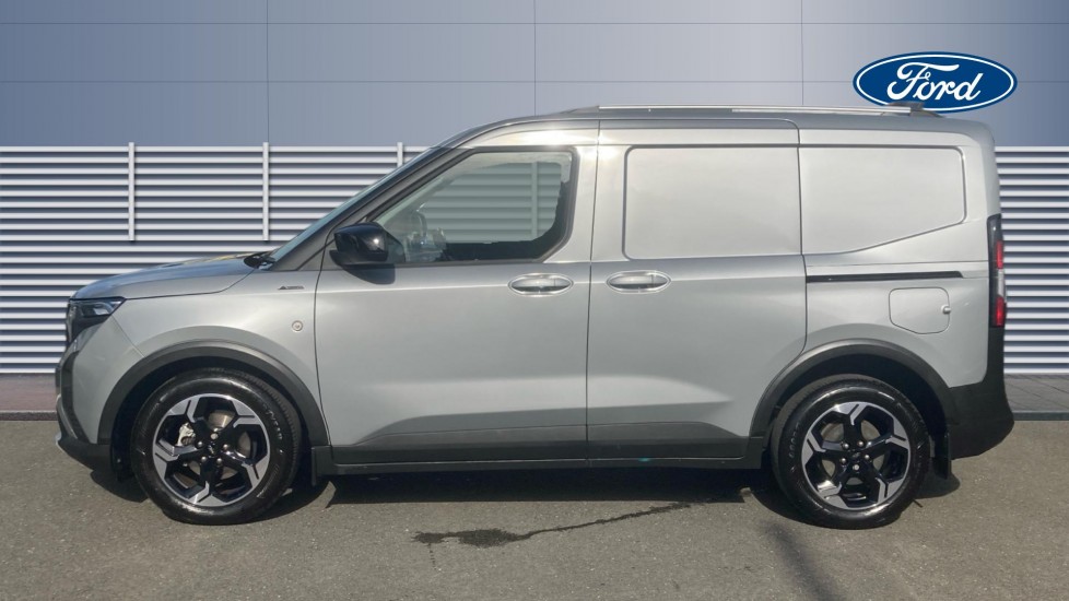 Ford Transit Courier Diesel 1.5 EcoBlue Active Van - Image 3