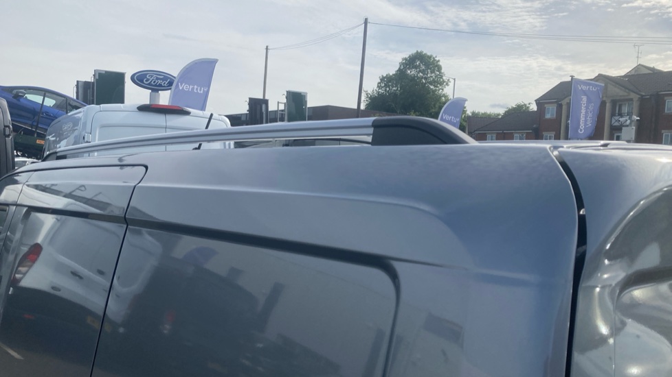 Ford Transit Courier Diesel 1.5 EcoBlue Active Van - Image 31