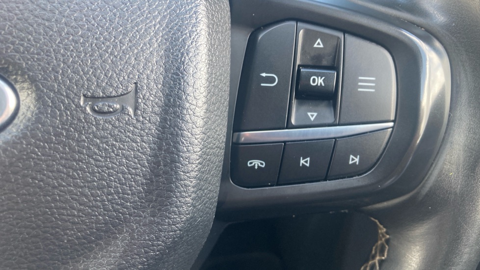 Ford Ranger Diesel Pick Up D/Cab Platinum 3.0 EcoBlue V6 240 Auto - Image 31