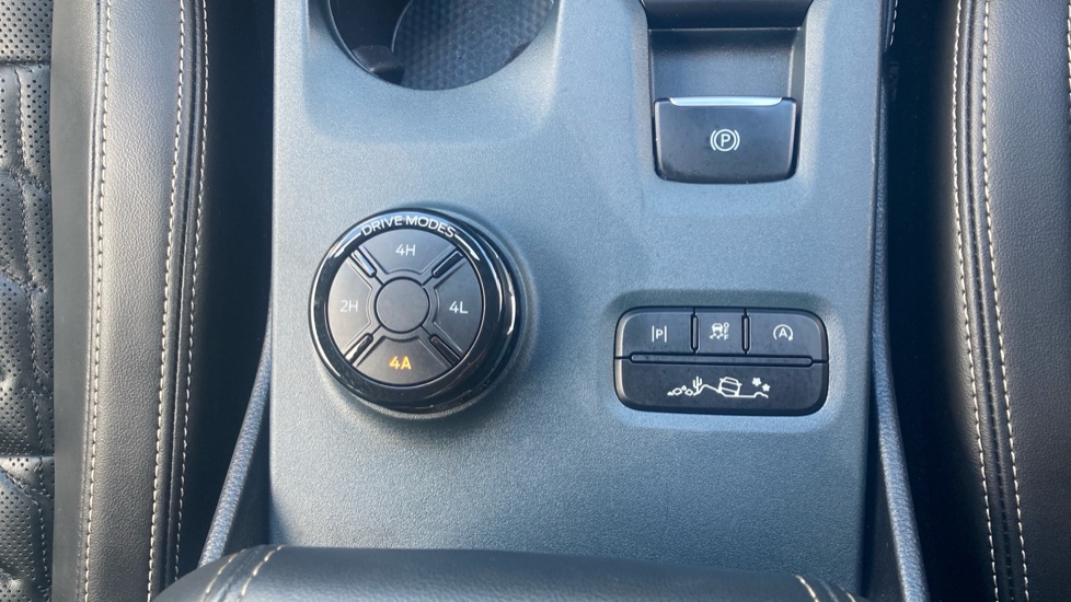 Ford Ranger Diesel Pick Up D/Cab Platinum 3.0 EcoBlue V6 240 Auto - Image 34