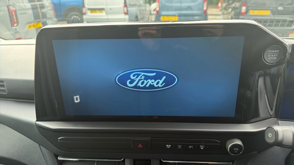 Ford Transit Custom 320 L1 Diesel Fwd 2.0 EcoBlue 150ps H1 Double Cab Van Limited - Image 15