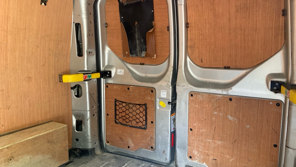Ford Transit Custom 300 L1 Diesel Fwd 2.0 EcoBlue 130ps Low Roof Trail Van - Image 14
