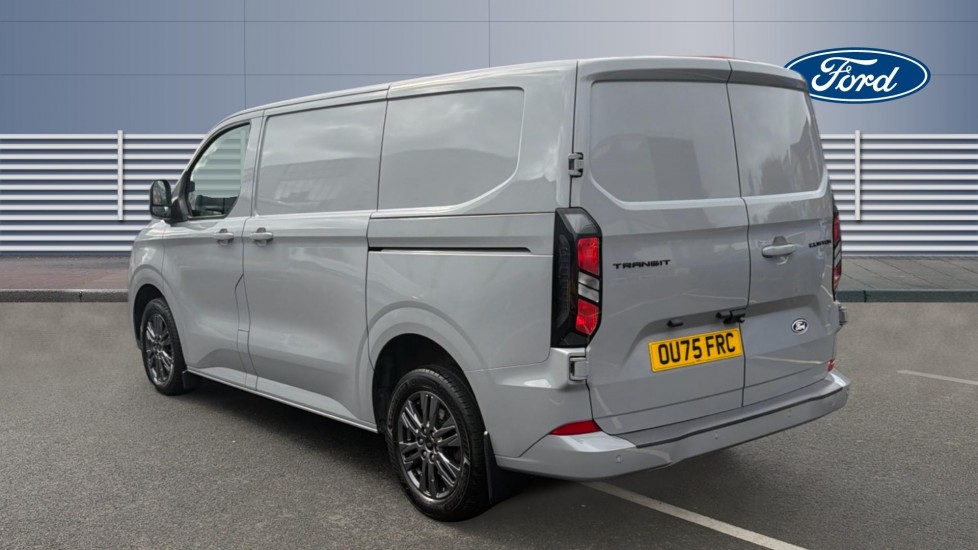 Ford Transit Custom 320 L1 Diesel Fwd 2.0 EcoBlue 136ps H1 Van Limited Auto - Image 2