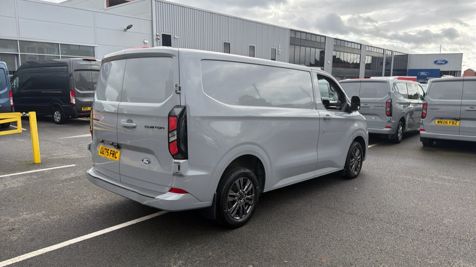 Ford Transit Custom 320 L1 Diesel Fwd 2.0 EcoBlue 136ps H1 Van Limited Auto - Image 24