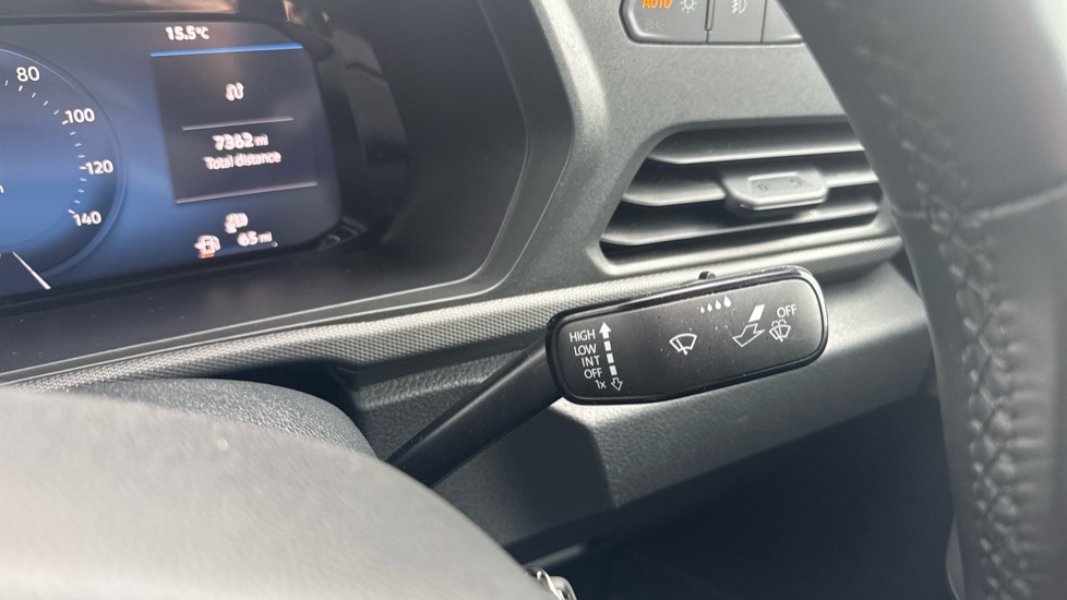 Ford Transit Connect 240 L2 Diesel 2.0 EcoBlue 122ps Trend Van Auto - Image 34