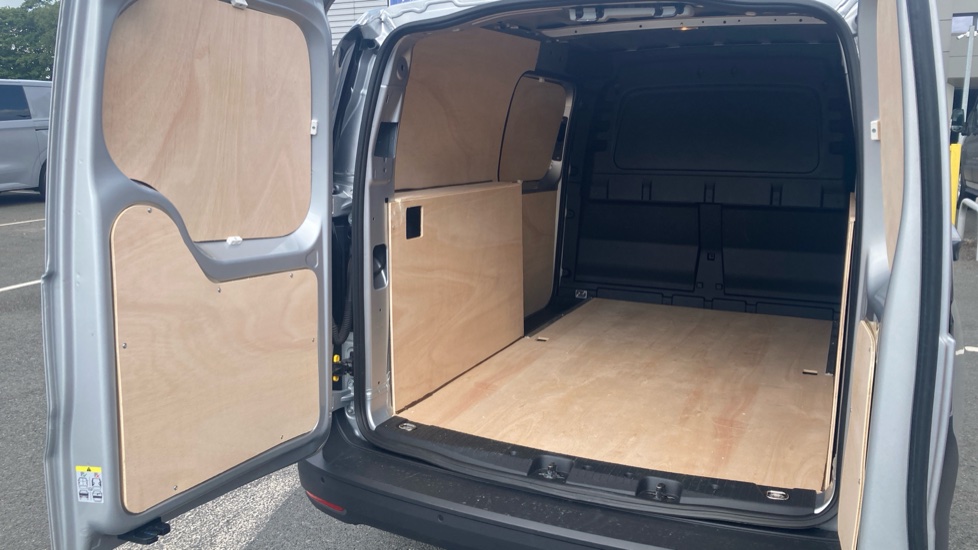 Ford Transit Connect 240 L2 Diesel 2.0 EcoBlue 122ps Trend Van Auto - Image 26