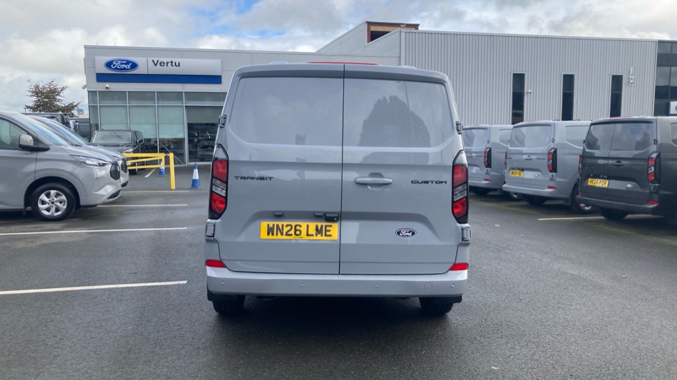 Ford Transit Custom 320 L1 Diesel Fwd 2.0 EcoBlue 136ps H1 Van Limited - Image 11