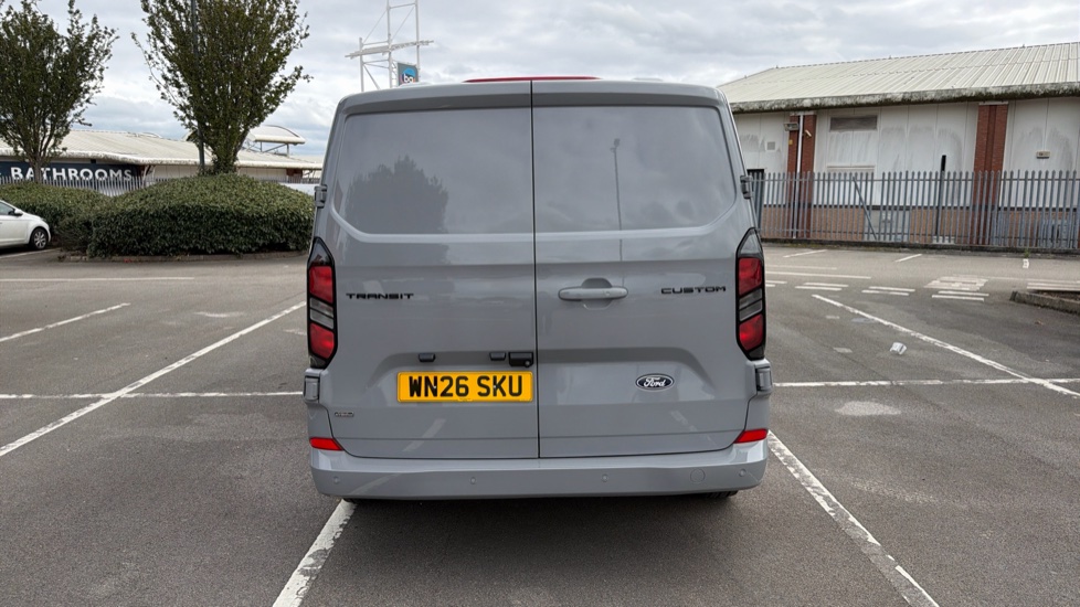 Ford Transit Custom 320 L2 Petrol Fwd 2.5 PHEV 232ps H1 Van Limited Auto - Image 11