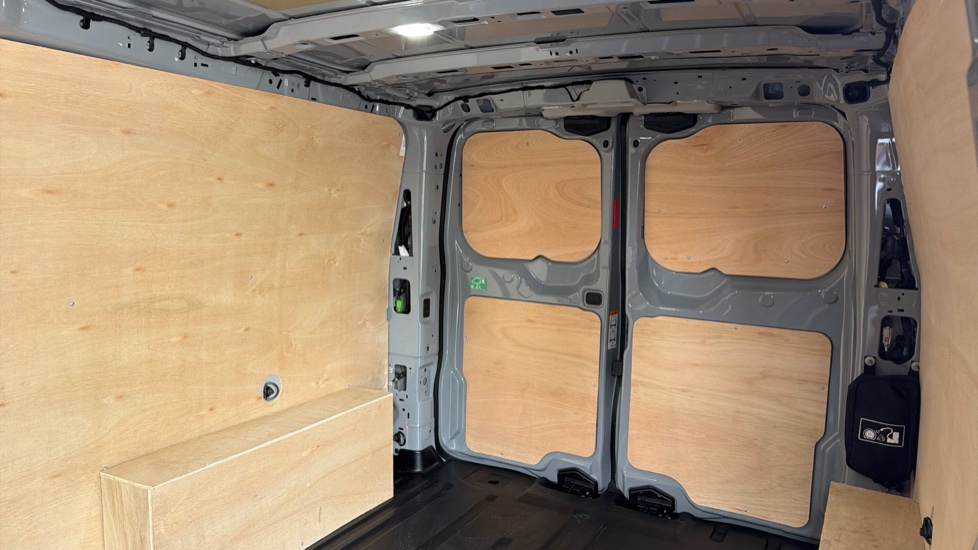 Ford Transit Custom 320 L2 Petrol Fwd 2.5 PHEV 232ps H1 Van Limited Auto - Image 14
