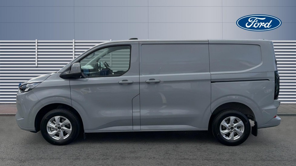 Ford Transit Custom 320 L1 Petrol Fwd 2.5 PHEV 232ps H1 Van Limited Auto - Image 4