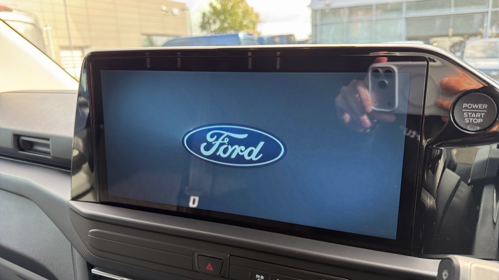 Ford Transit Custom 320 L1 Petrol Fwd 2.5 PHEV 232ps H1 Van Limited Auto - Image 15