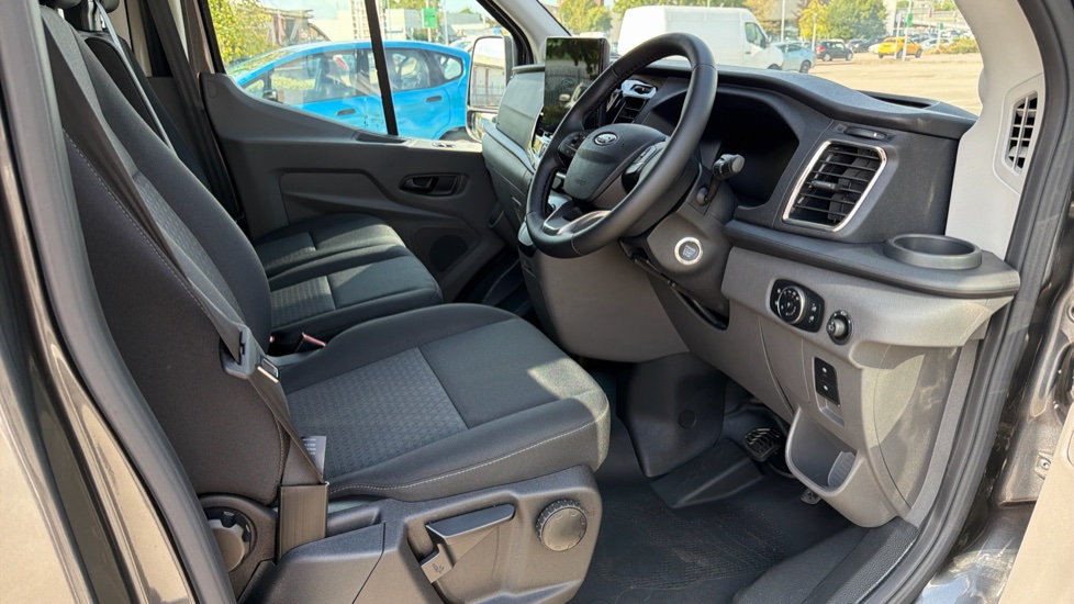 Ford Transit 350 L3 Diesel Fwd 2.0 EcoBlue 130ps H3 Limited Van Auto [8S] [Nav] - Image 4