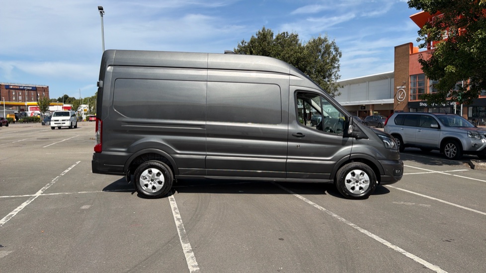 Ford Transit 350 L3 Diesel Fwd 2.0 EcoBlue 130ps H3 Limited Van Auto [8S] [Nav] - Image 24