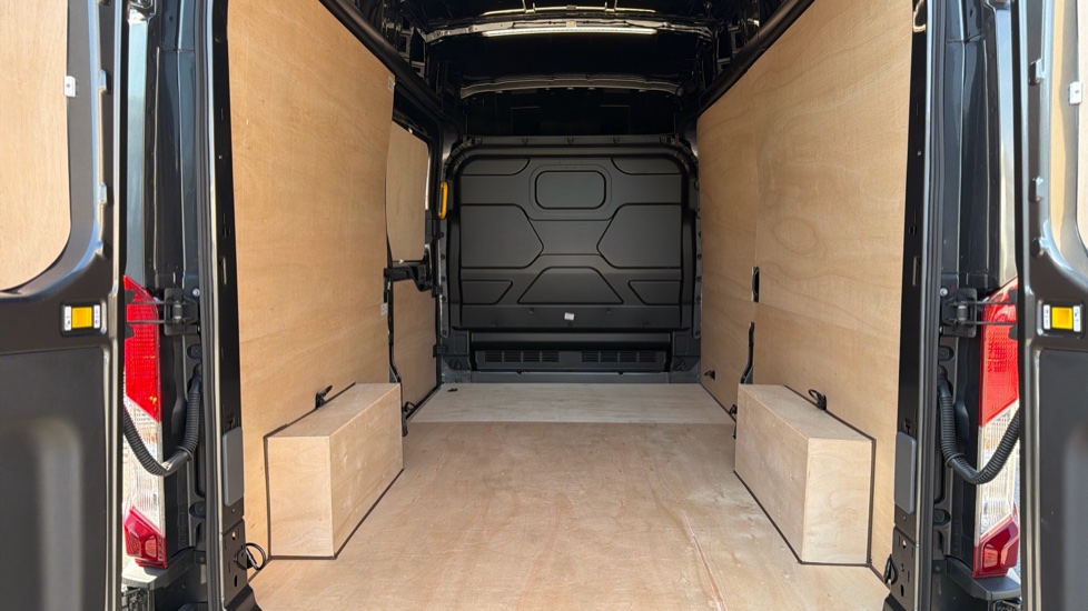 Ford Transit 350 L3 Diesel Fwd 2.0 EcoBlue 130ps H3 Limited Van Auto [8S] [Nav] - Image 28