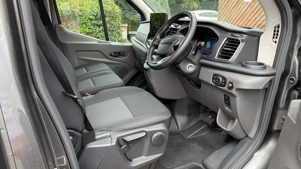 Ford Transit 350 L3 Diesel Fwd 2.0 EcoBlue 130ps H3 Limited Van Auto [8S] [Nav] - Image 4