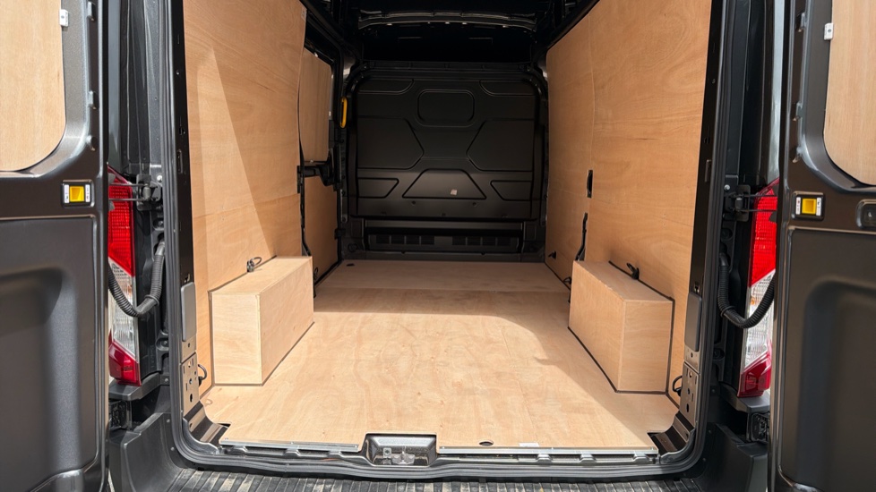 Ford Transit 350 L3 Diesel Fwd 2.0 EcoBlue 130ps H3 Limited Van Auto [8S] [Nav] - Image 29