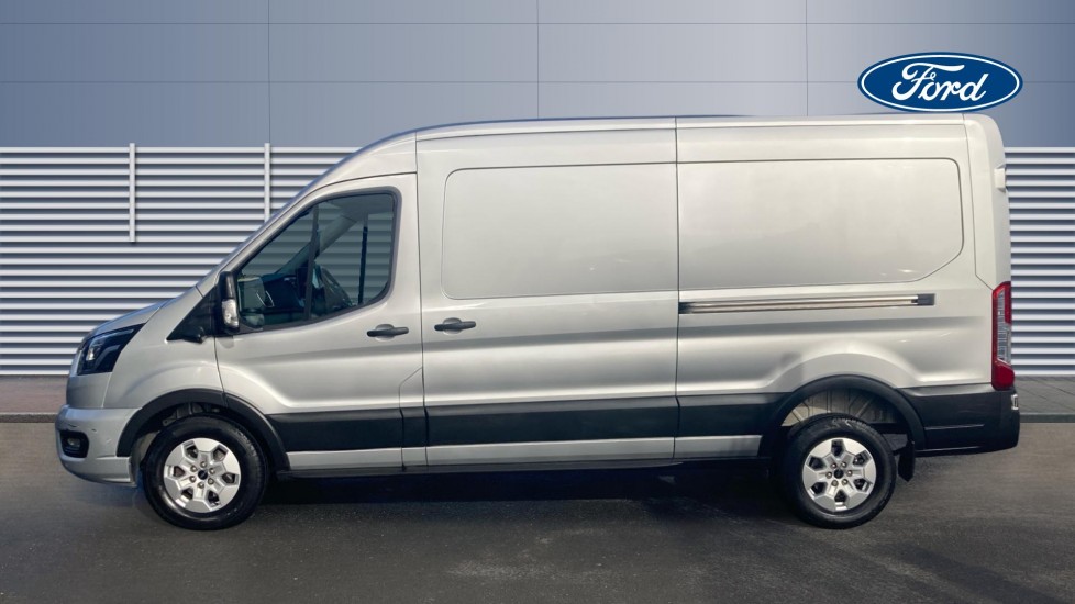 Ford Transit 350 L3 Diesel Fwd 2.0 EcoBlue 165ps H2 Limited Van Auto [Nav] - Image 4