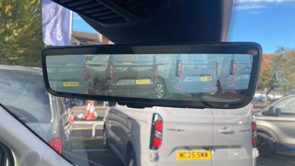 Ford Transit 350 L3 Diesel Fwd 2.0 EcoBlue 165ps H2 Limited Van Auto [Nav] - Image 38