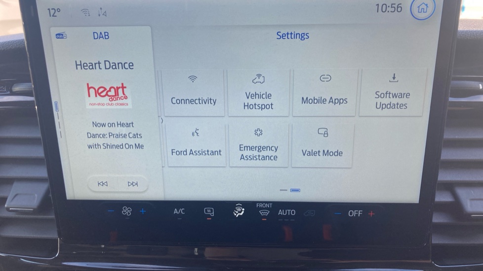 Ford Transit 350 L3 Diesel Fwd 2.0 EcoBlue 165ps H2 Limited Van Auto [Nav] - Image 40
