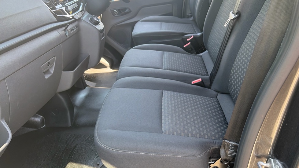 Ford Transit 350 L3 Diesel Fwd 2.0 EcoBlue 165ps H2 Limited Van Auto [Nav] - Image 13