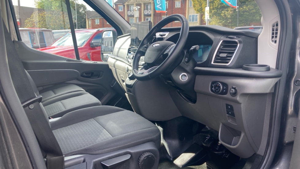 Ford Transit 350 L3 Diesel Fwd 2.0 EcoBlue 165ps H2 Limited Van Auto [Nav] - Image 6