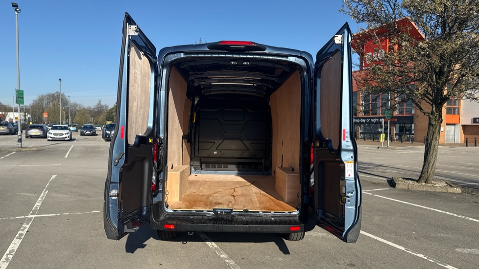 Ford Transit 350 L3 Diesel Fwd 2.0 EcoBlue 165ps H2 Limited Van Auto [Nav] - Image 15