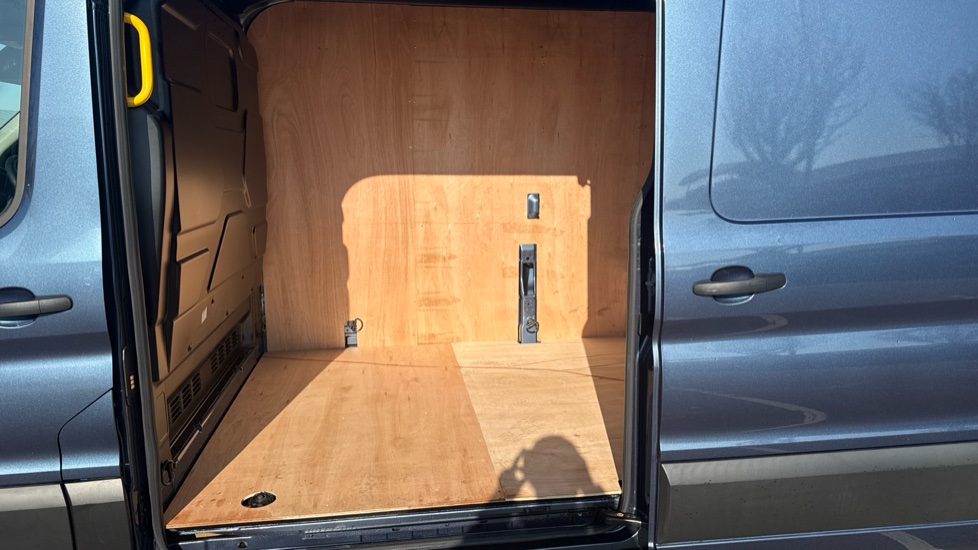 Ford Transit 350 L3 Diesel Fwd 2.0 EcoBlue 165ps H2 Limited Van Auto [Nav] - Image 16