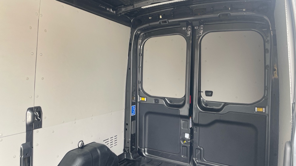 Ford Transit 350 L2 Diesel Fwd 2.0 EcoBlue 130ps H2 Limited Van Auto [8S] [Nav] - Image 17