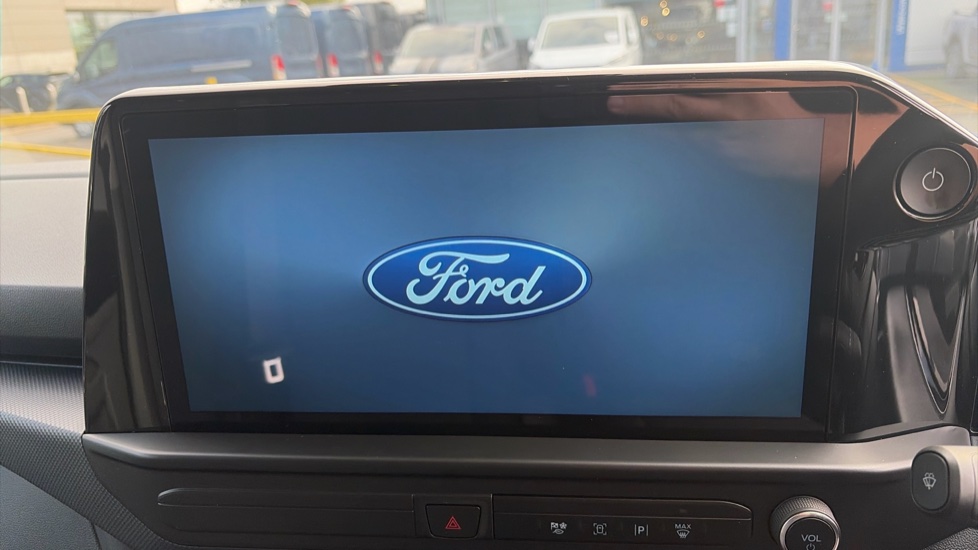 Ford Transit Custom E-320 L1 Rwd 160kW 65kWh H1 Van Limited Auto - Image 16