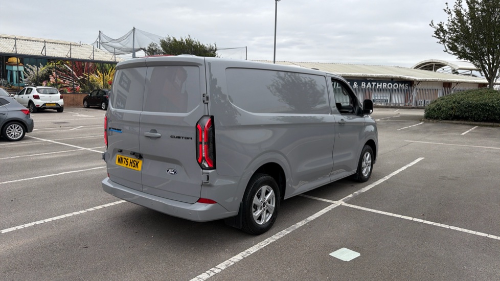 Ford Transit Custom E-320 L1 Rwd 160kW 65kWh H1 Van Limited Auto - Image 10