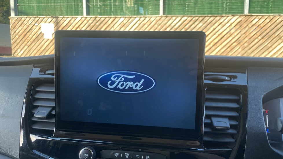 Ford Transit 350 L2 Diesel Fwd 2.0 EcoBlue 130ps H2 Limited Van Auto [8S] [Nav] - Image 9