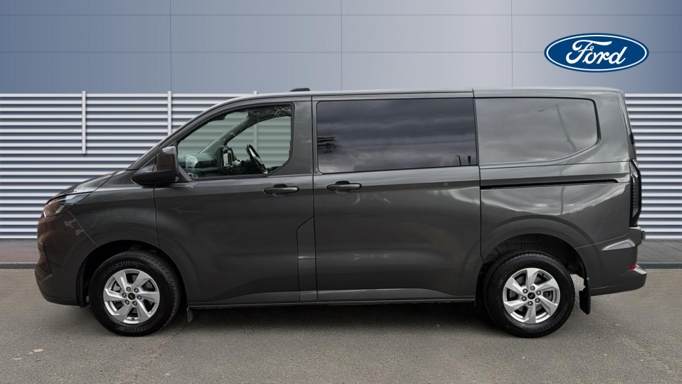 Ford Transit Custom 320 L1 Diesel Fwd 2.0 EcoBlue 136ps H1 Double Cab Van Limited Auto - Image 3