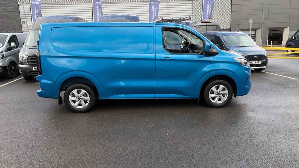 Ford Transit Custom 280 L1 Diesel Fwd 2.0 EcoBlue 136ps H1 Van Limited - Image 22