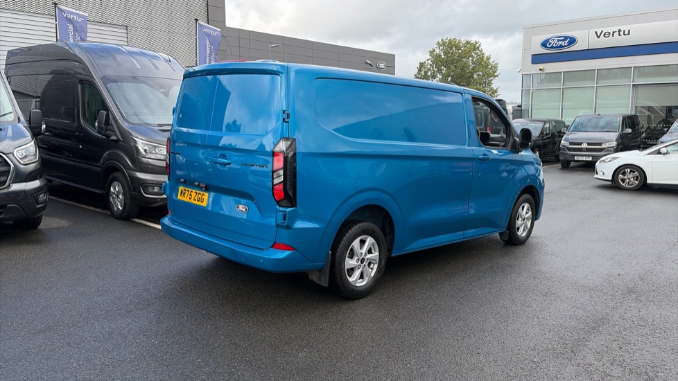 Ford Transit Custom 280 L1 Diesel Fwd 2.0 EcoBlue 136ps H1 Van Limited - Image 23