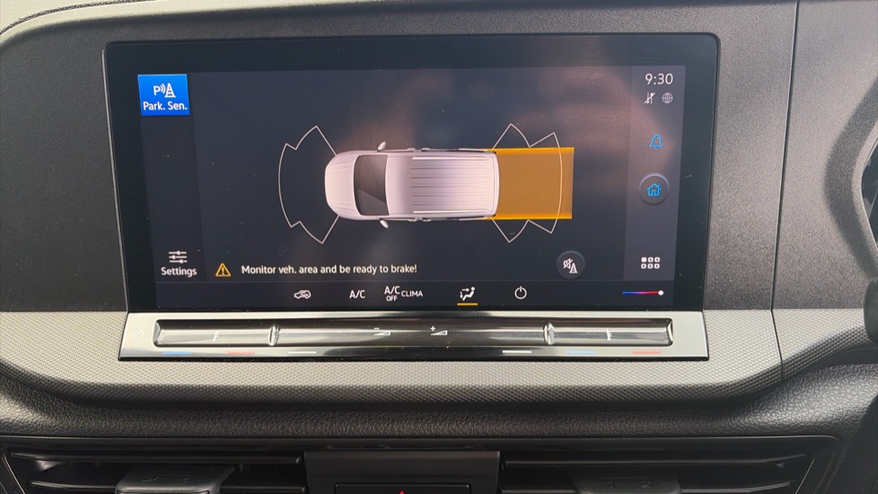 Ford Transit Connect 240 L2 Diesel 2.0 EcoBlue 122ps Trend Van Auto - Image 16