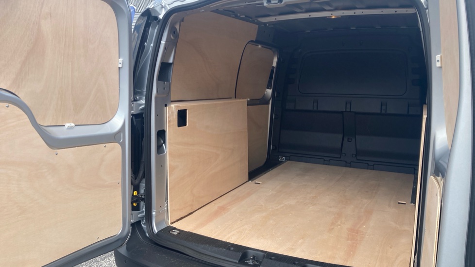 Ford Transit Connect 240 L2 Diesel 2.0 EcoBlue 122ps Trend Van Auto - Image 25