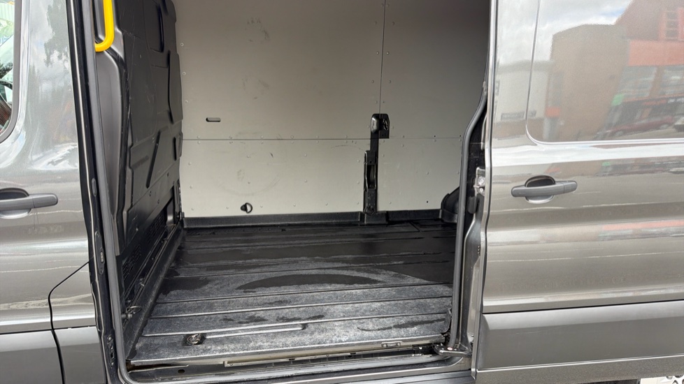 Ford Transit 350 L3 Diesel Fwd 2.0 EcoBlue 165ps H2 Limited Van Auto [Nav] - Image 20