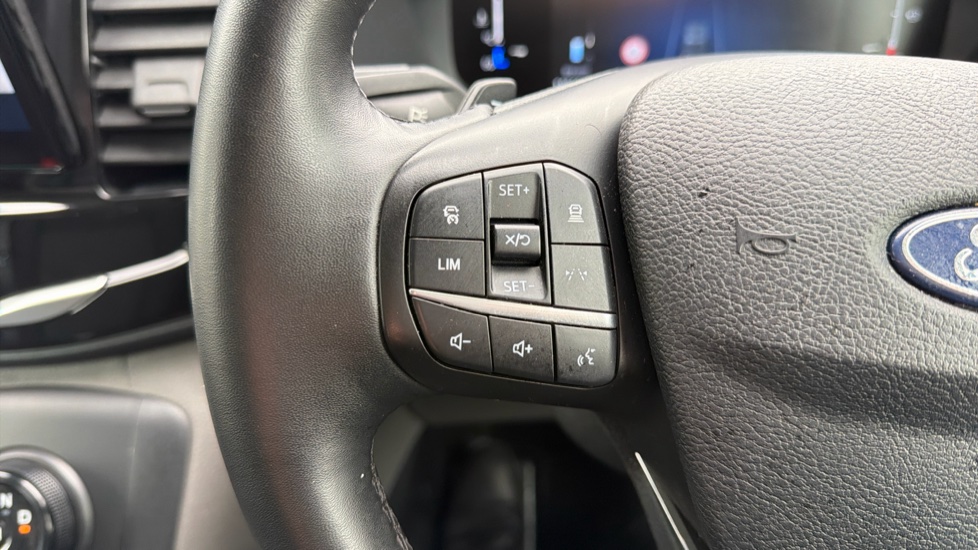 Ford Transit 350 L3 Diesel Fwd 2.0 EcoBlue 165ps H2 Limited Van Auto [Nav] - Image 8