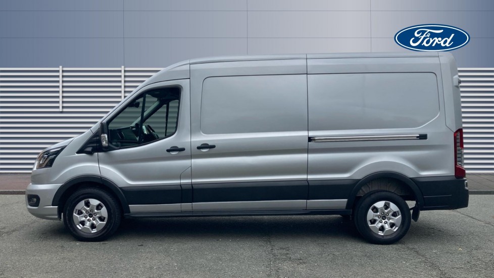 Ford Transit 350 L3 Diesel Fwd 2.0 EcoBlue 165ps H2 Limited Van Auto [Nav] - Image 4