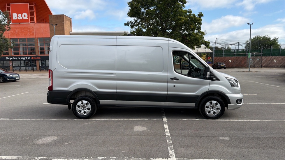 Ford Transit 350 L3 Diesel Fwd 2.0 EcoBlue 165ps H2 Limited Van Auto [Nav] - Image 21