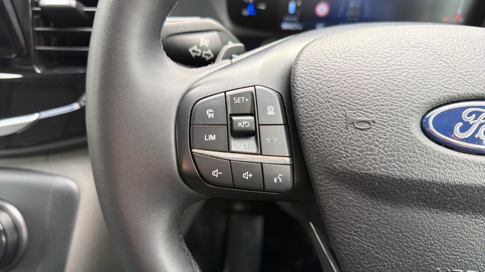 Ford Transit 350 L3 Diesel Fwd 2.0 EcoBlue 165ps H2 Limited Van Auto [Nav] - Image 8
