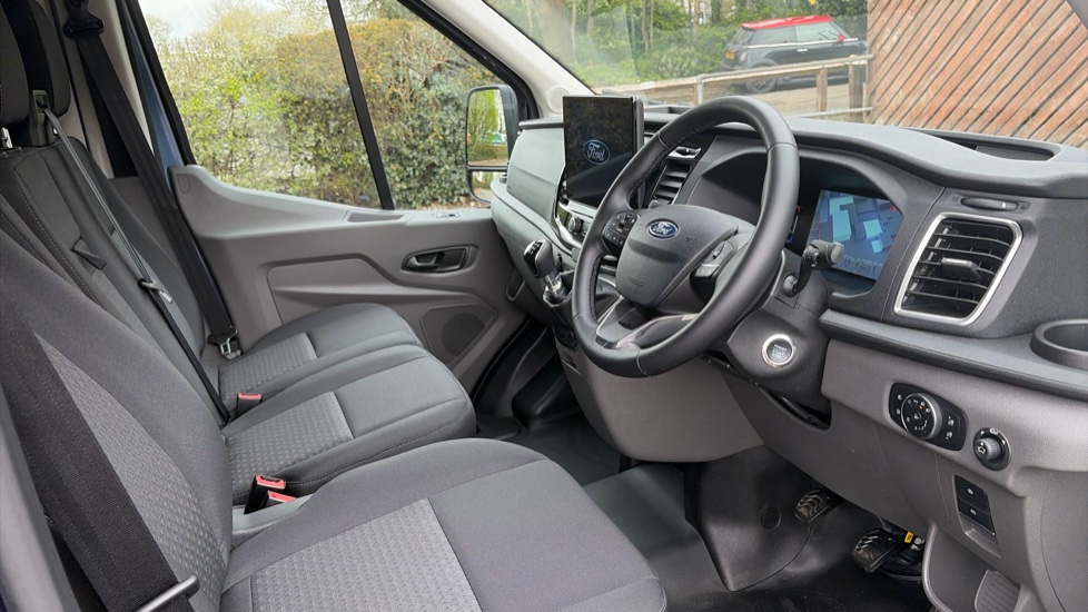 Ford Transit 350 L3 Diesel Fwd 2.0 EcoBlue 165ps H2 Limited Van [Nav] - Image 6